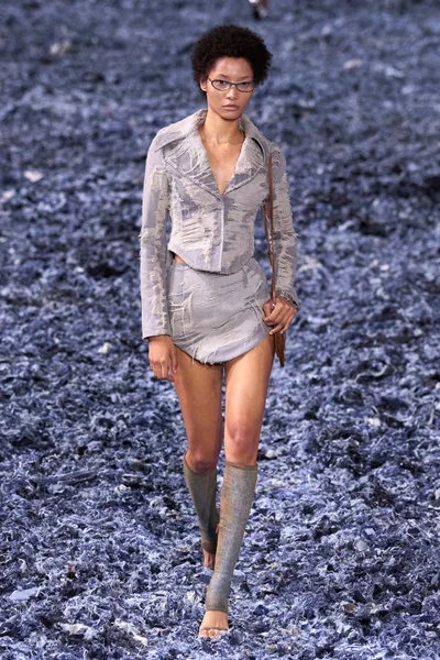 Look 26